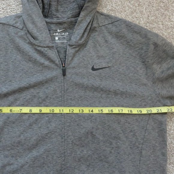 NWOT Men's Nike Dri-Fit Gray Zip Jacket w/ Hood - Medium - Picture 5 of 9